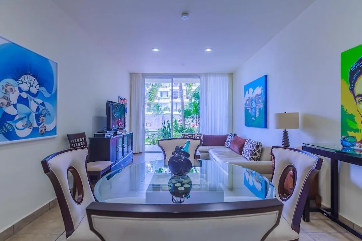 Ixchel - Ground Floor One Bedroom Suite 2108 Isla Mujeres