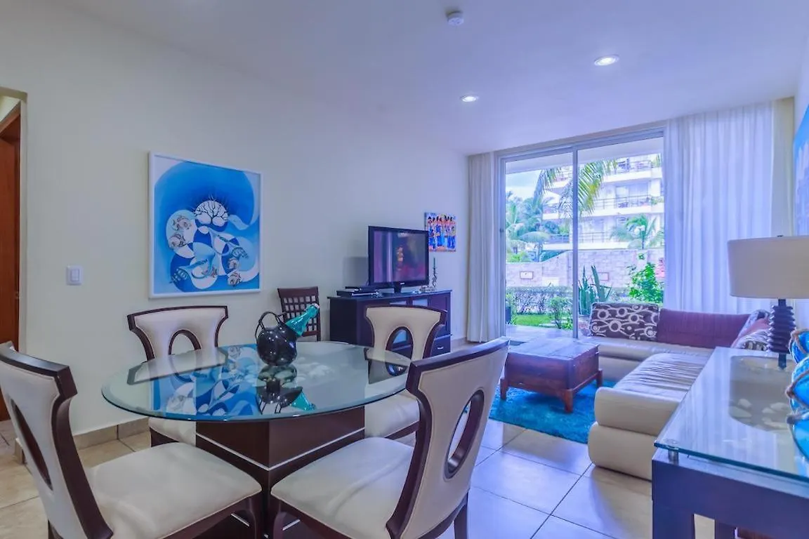 Ixchel - Ground Floor One Bedroom Suite 2108 Isla Mujeres